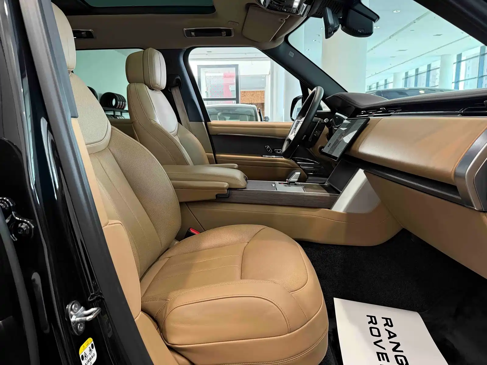 Фото 20 - Land Rover Range Rover
