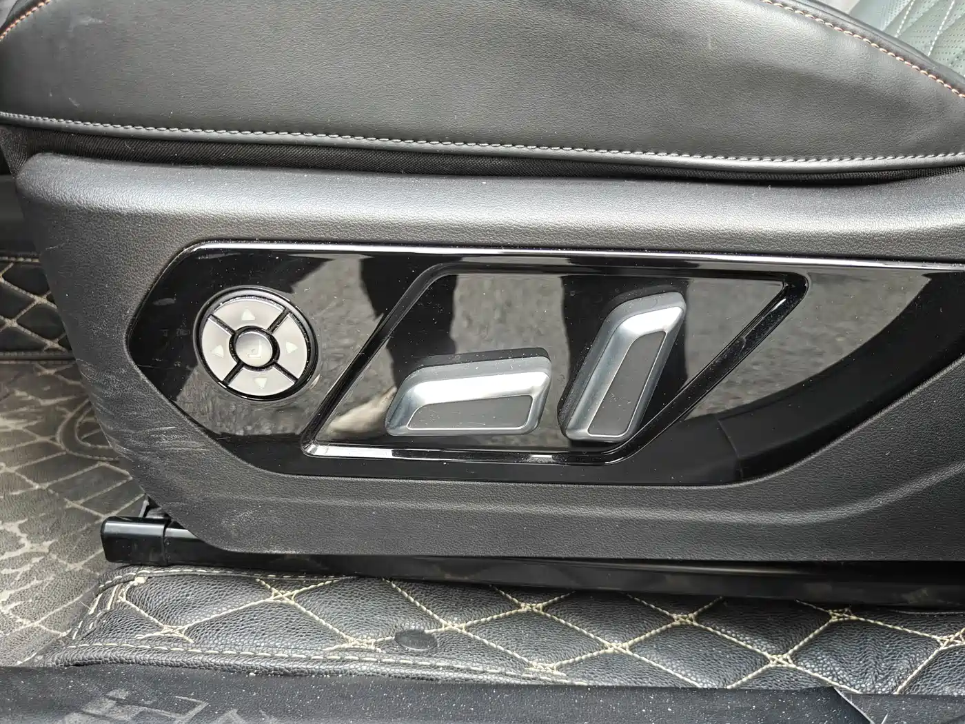 WEI PAI WEI BRAND LATTE DHT