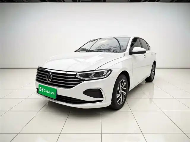 Volkswagen Lavida 300TSI DSG, Комфорт