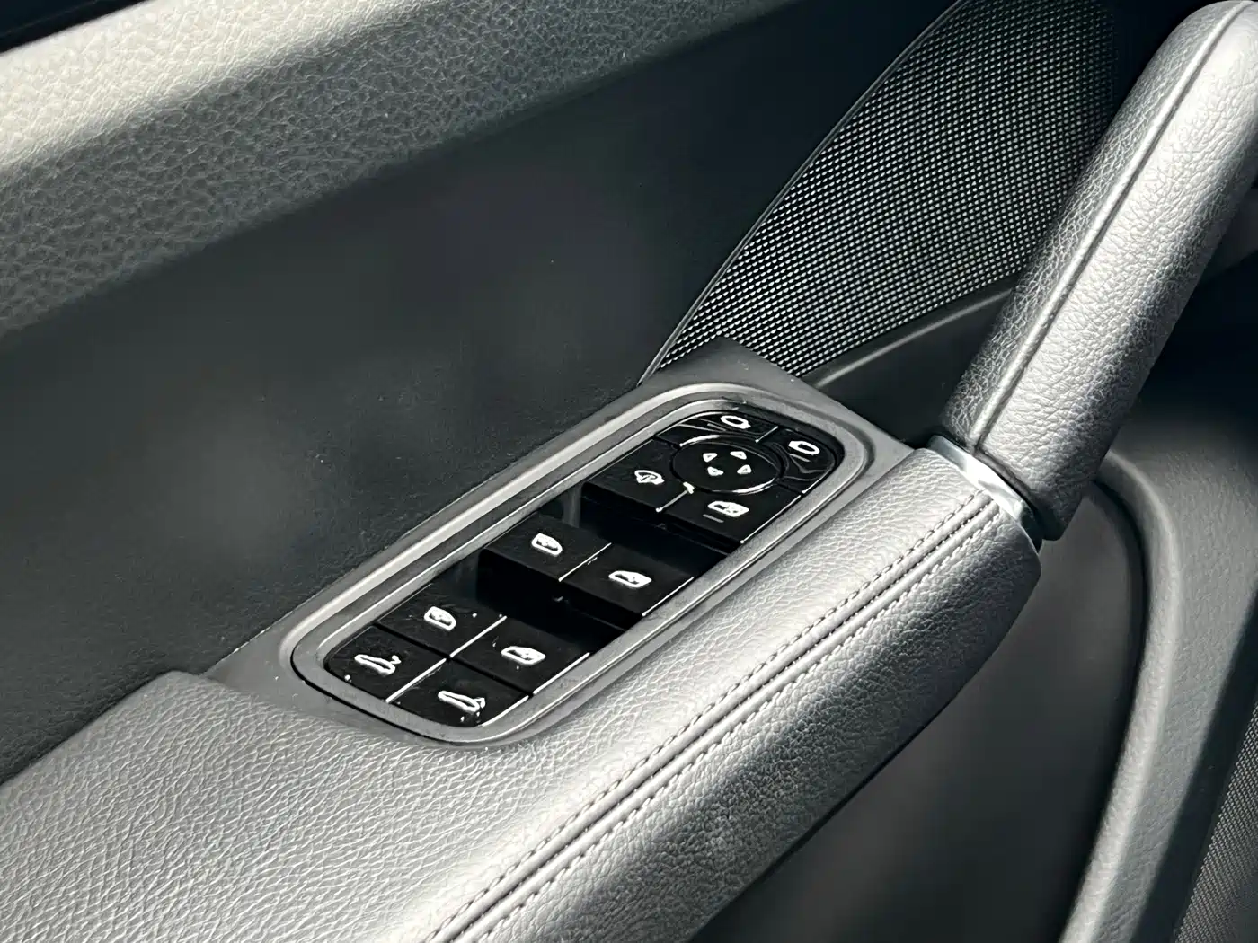 Porsche Cayenne 2022 Cayenne 3.0T Platinum Edition фото 14