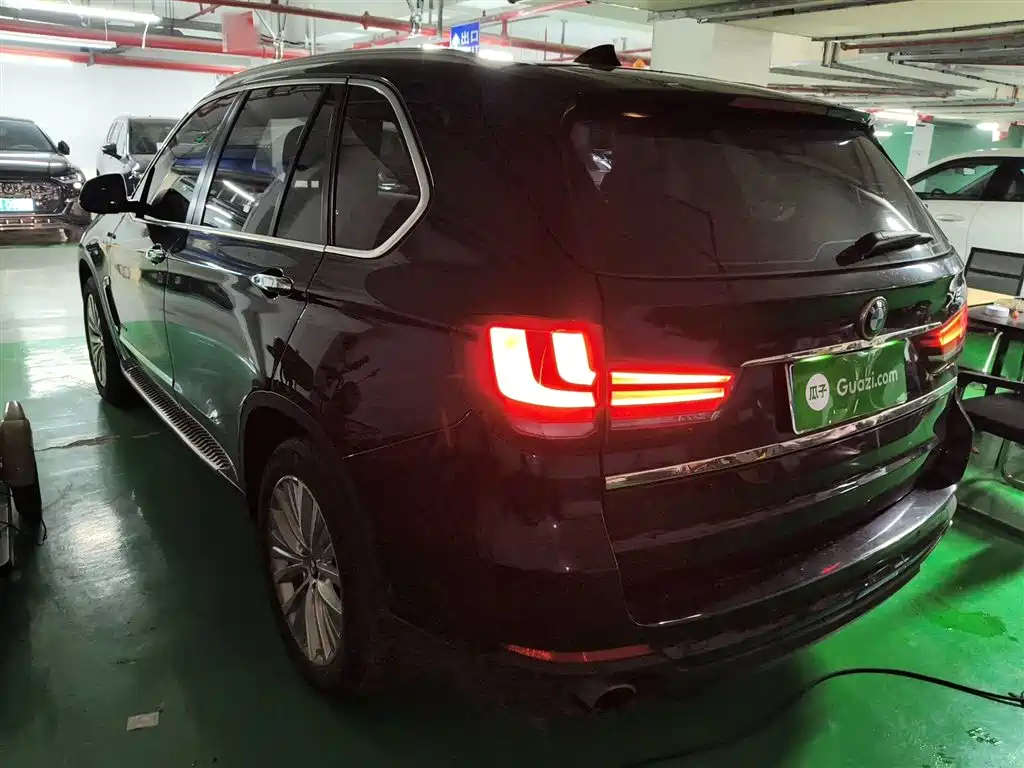 BMW X5 (Import) 2014 xDrive35i Leading фото 23