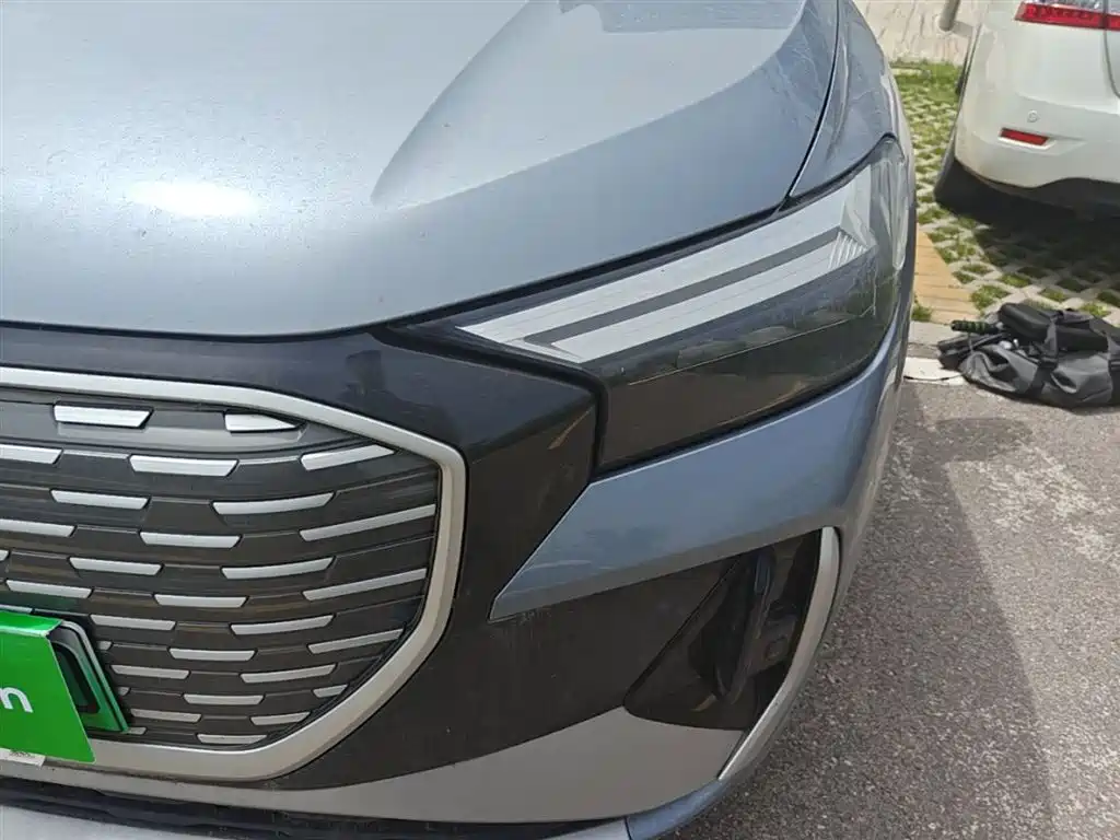 Audi Q4 e-tron 2024 40 e-tron Creation Edition фото 24