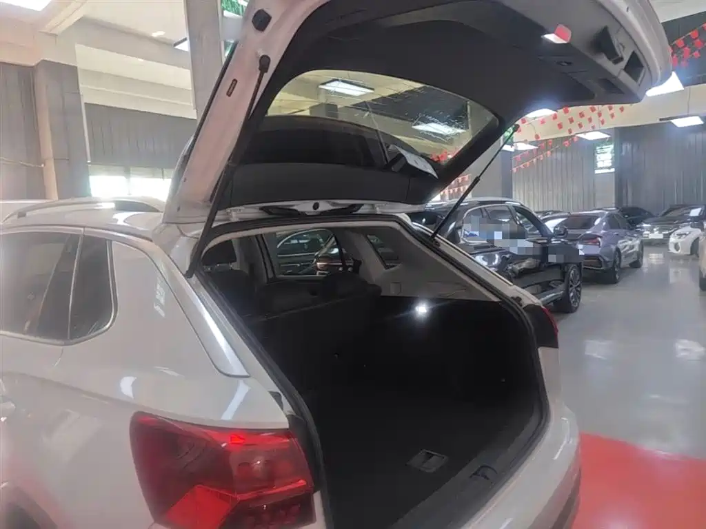 Volkswagen Tayron 2019 330TSI 2WD Luxury China VI фото 18