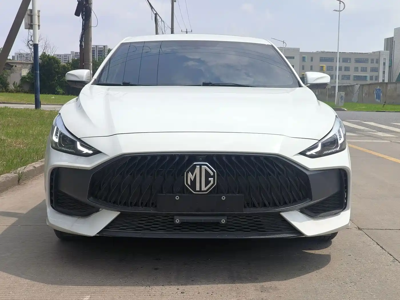 Photo 1 - MG MG5
