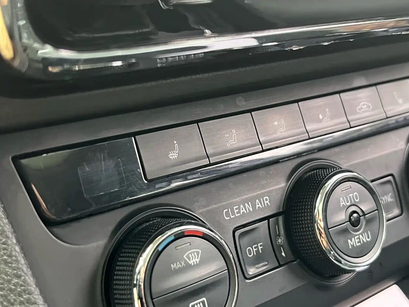 Škoda Superb 2016 TSI330 DSG Smart Edition фото 10