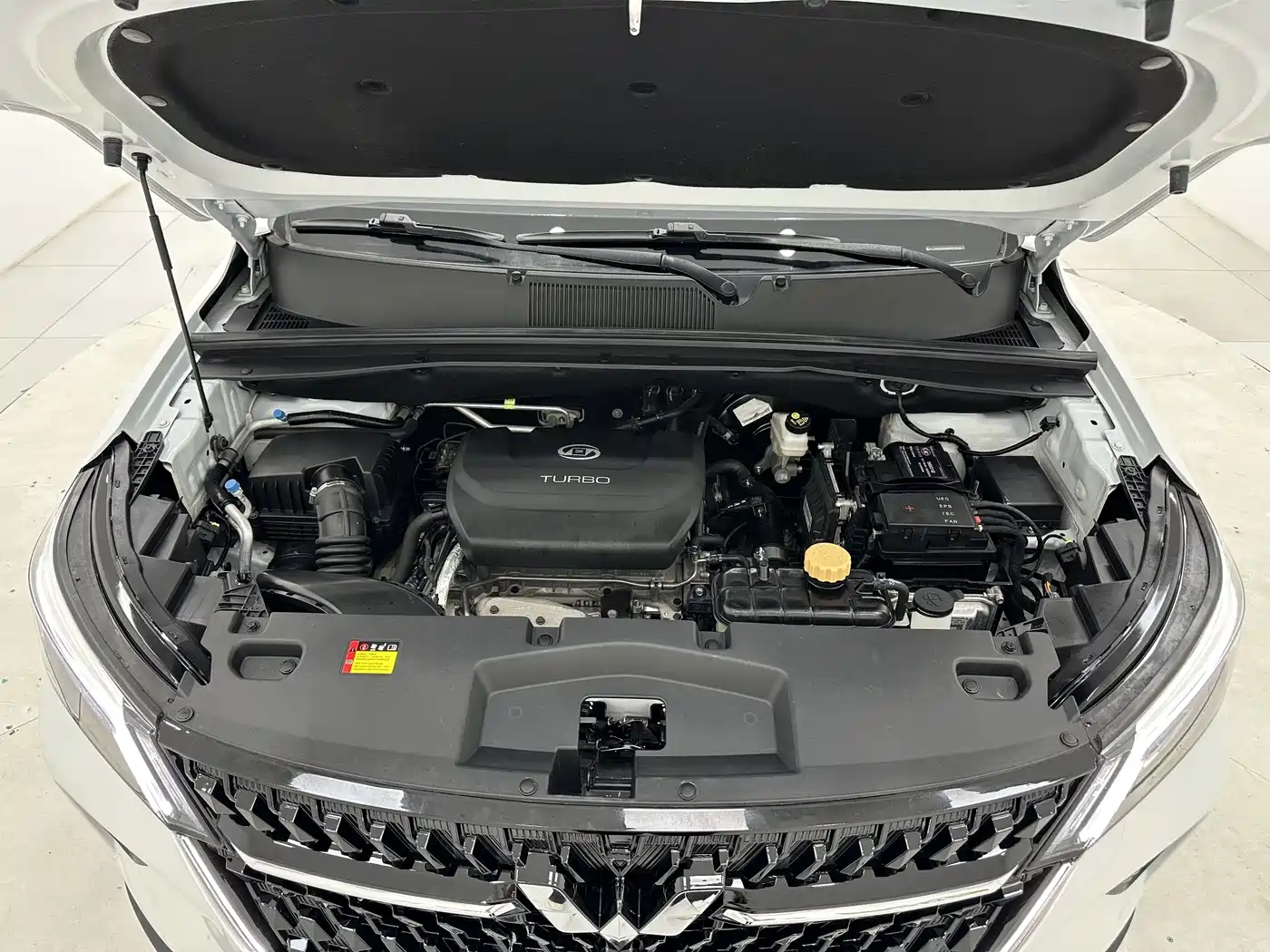 Wuling Motors Wuling Xingchen 2022 2021 1.5T CVT Stellar Edition
