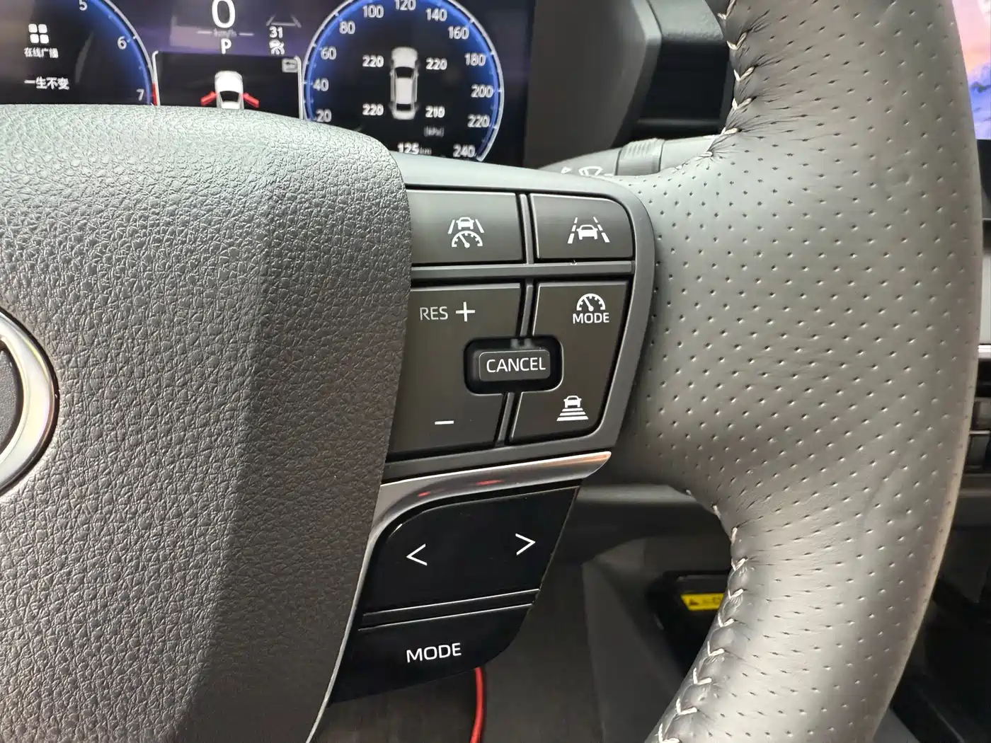 Toyota Camry 2026 2.0S Sport Edition фото 20