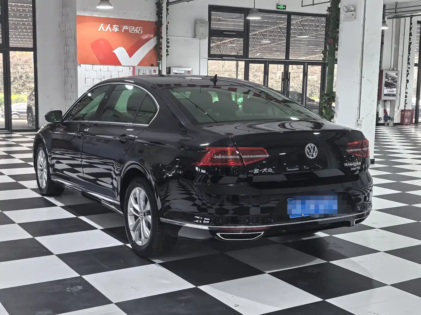 Volkswagen Magotan 2019 330TSI DSG Luxury Class China VI фото 16