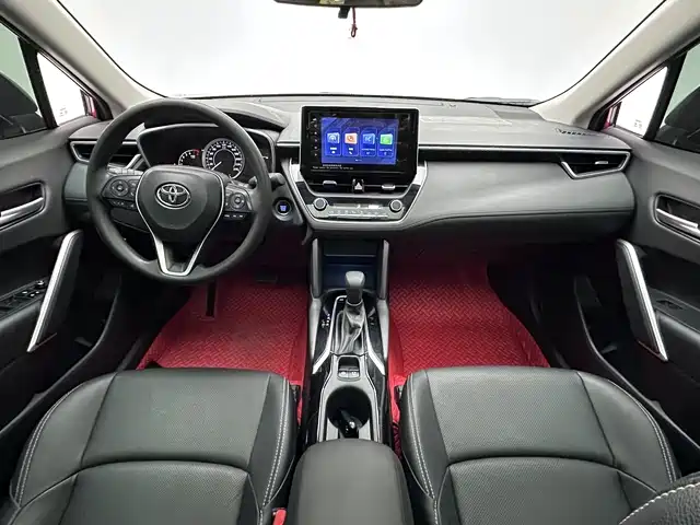 Toyota Frontlander 2022 2.0L CVT Luxury Edition фото 10
