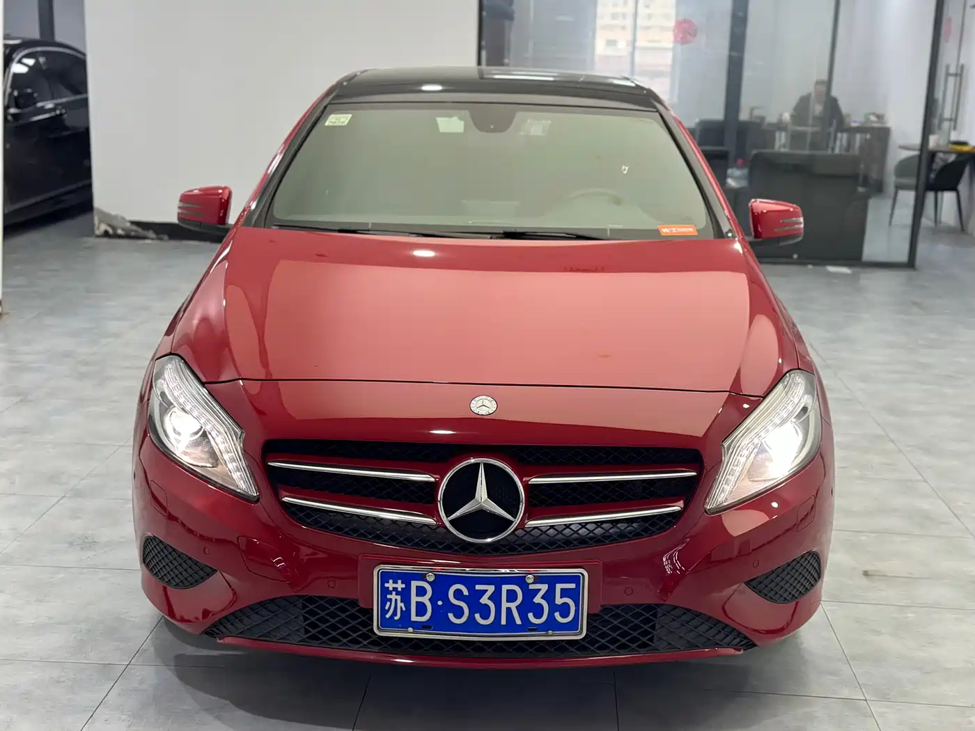 Mercedes-Benz A-Class (Import) 2016 A 180 фото 2