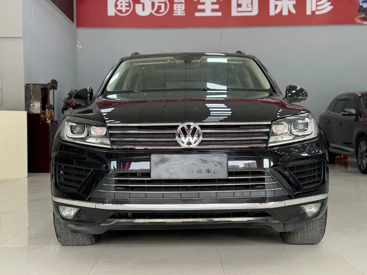 Volkswagen Touareg 2017 3.0TSI Starting Edition фото 2