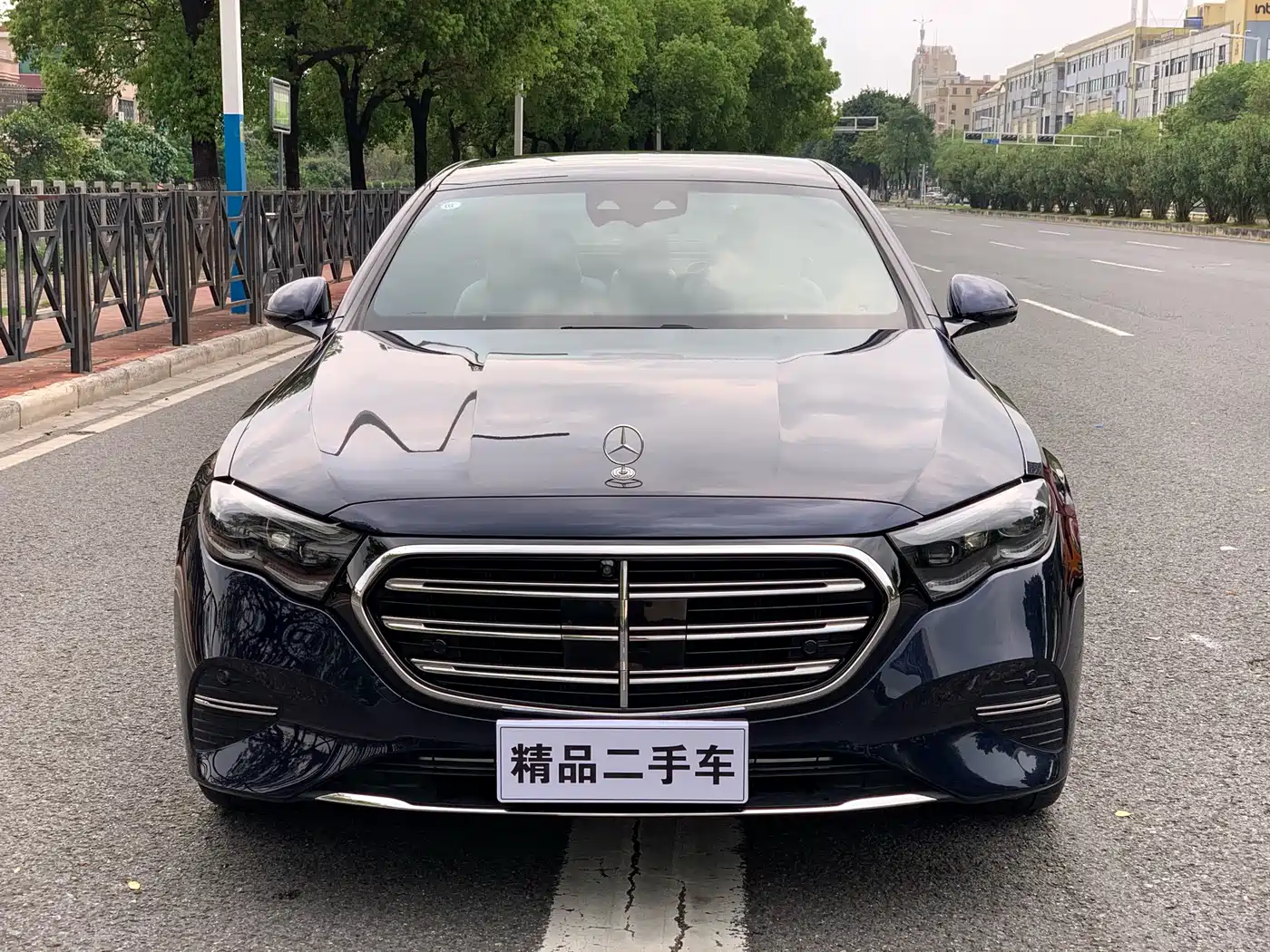  E CLASS