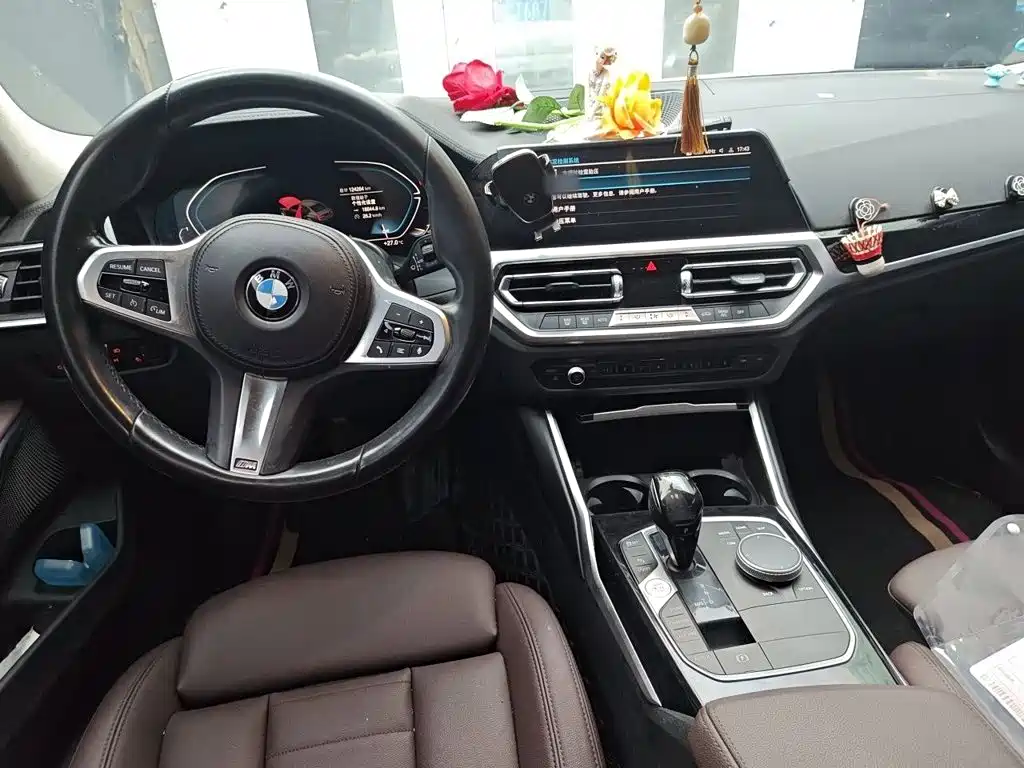 Фото 13 - BMW 3 Series