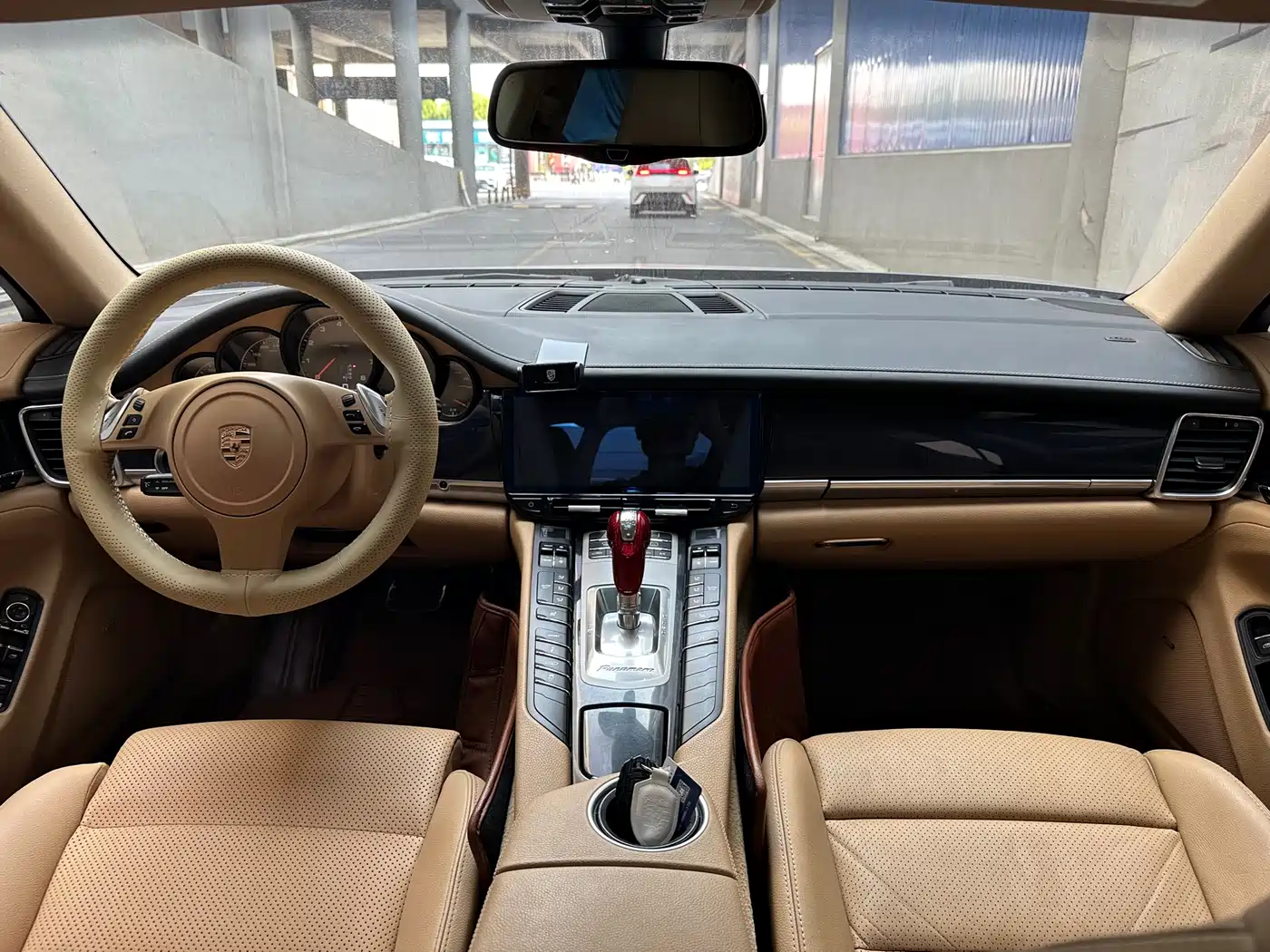 Porsche Panamera 2014 Panamera 3.0T фото 11
