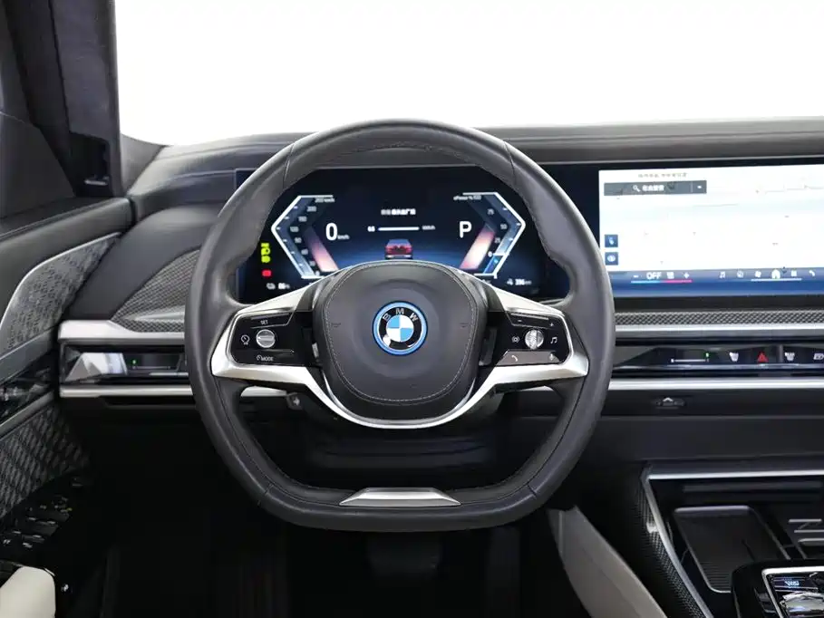 BMW I7