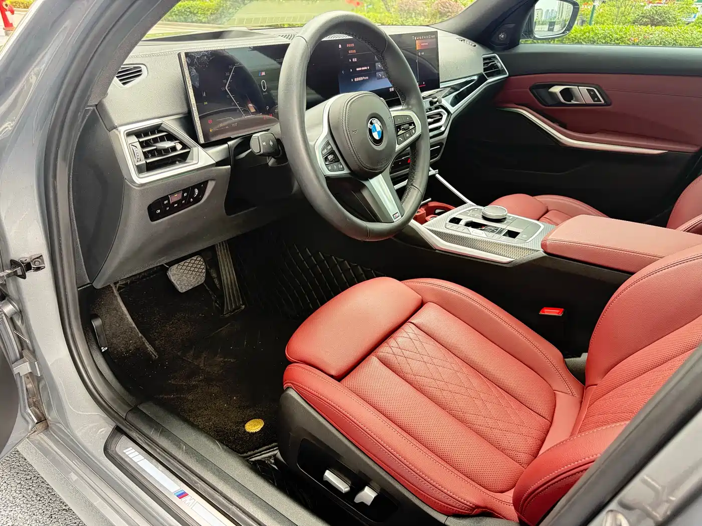 BMW 3 Series 2023 325i M Sport Black Night Package фото 4
