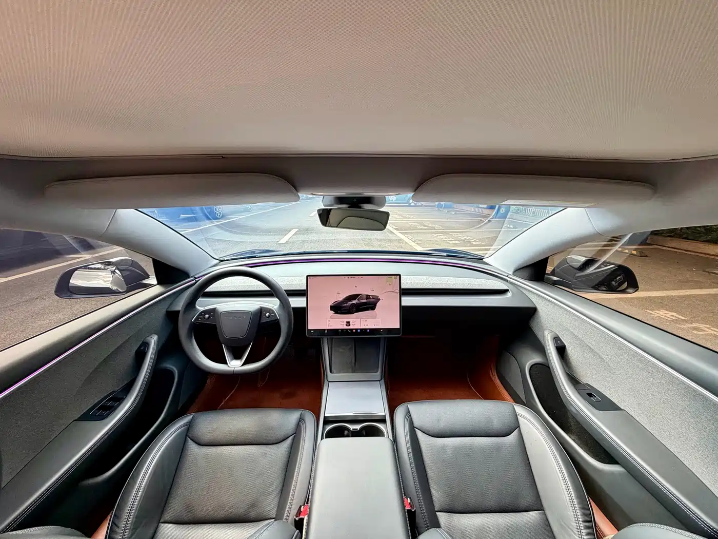 Фото 11 - Tesla Model 3