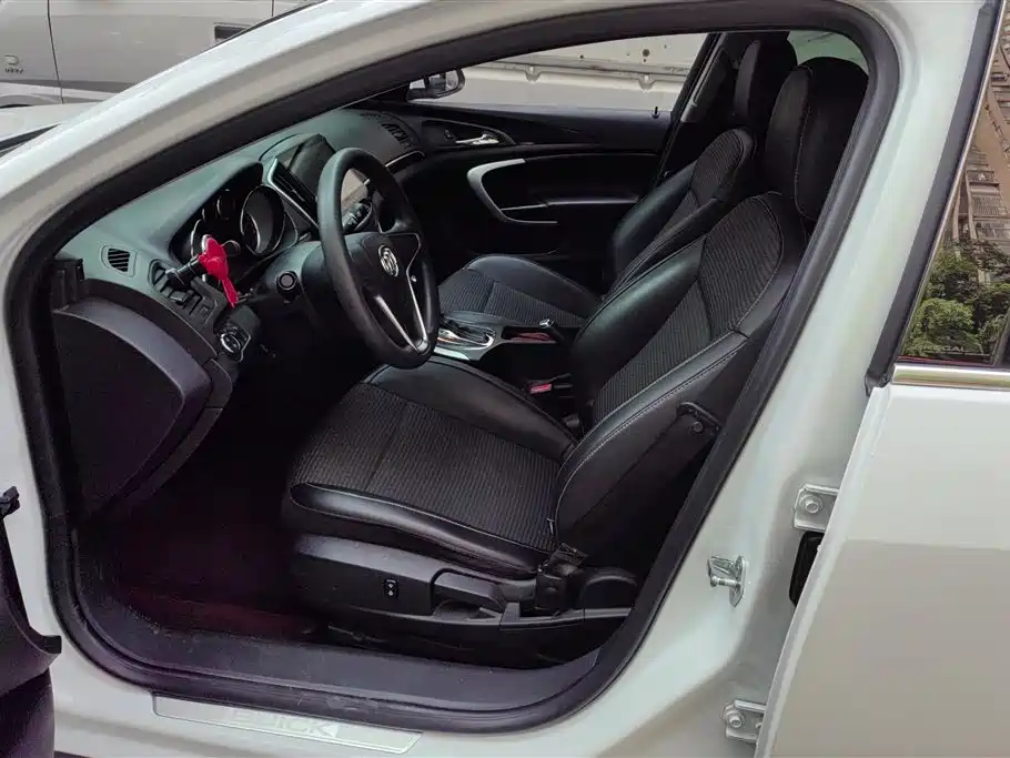 Buick Regal 2015 1.6T Leading Tech Edition фото 9