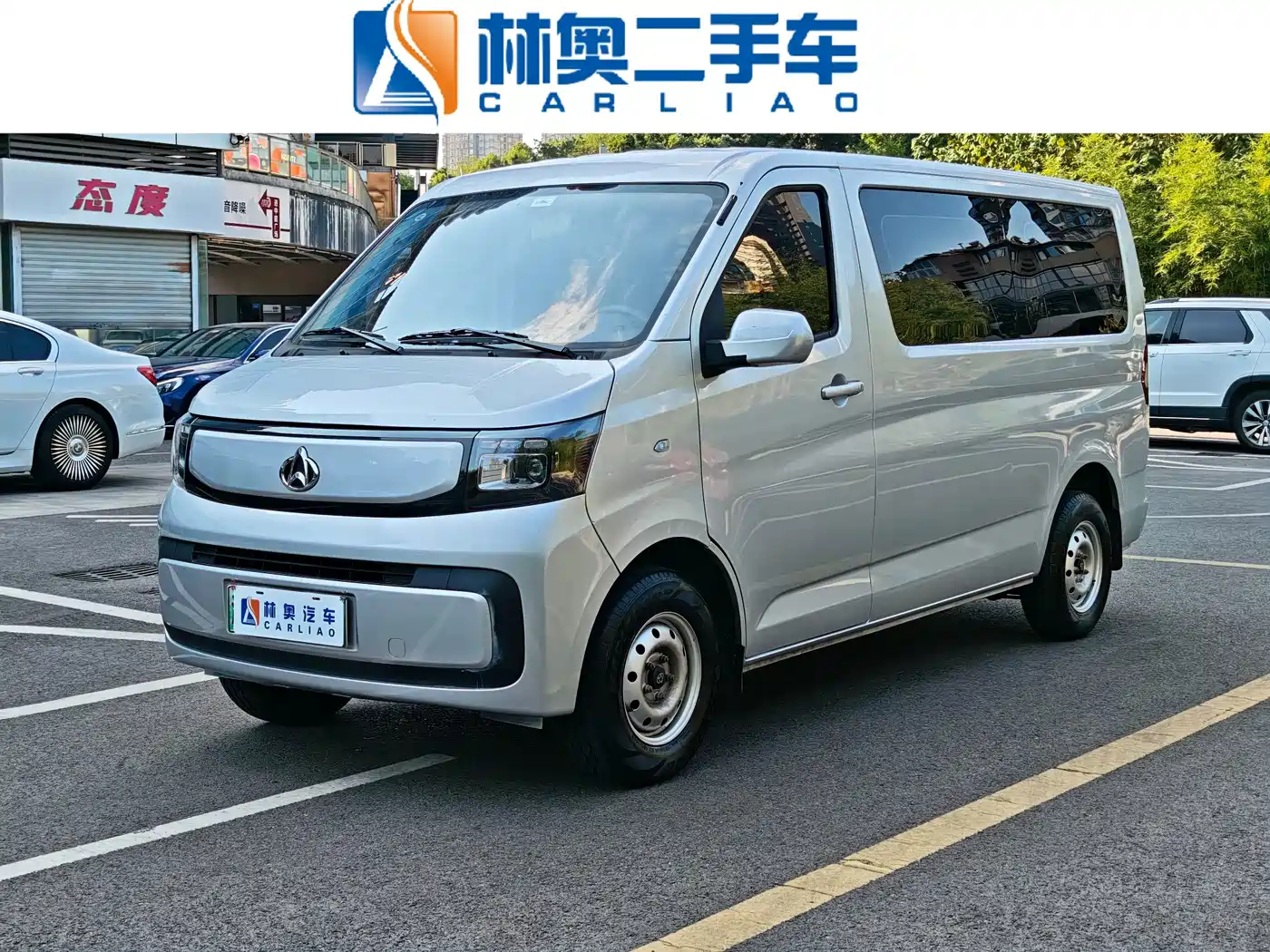 Changan Kaicheng Changan Ruixing EM60 2026 2025 Passenger Version Comfort 6-Seater 300km with Opposing Doors