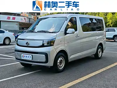 Changan Ruixing EM60