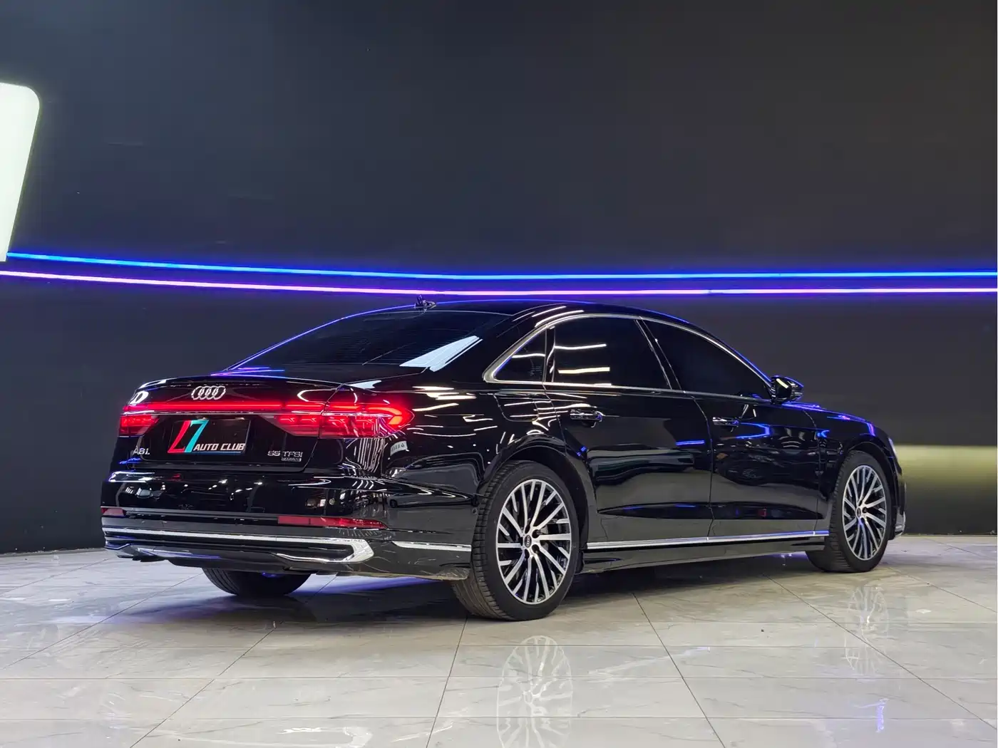 Audi A8 2023 A8L 55 TFSI quattro Flagship фото 6