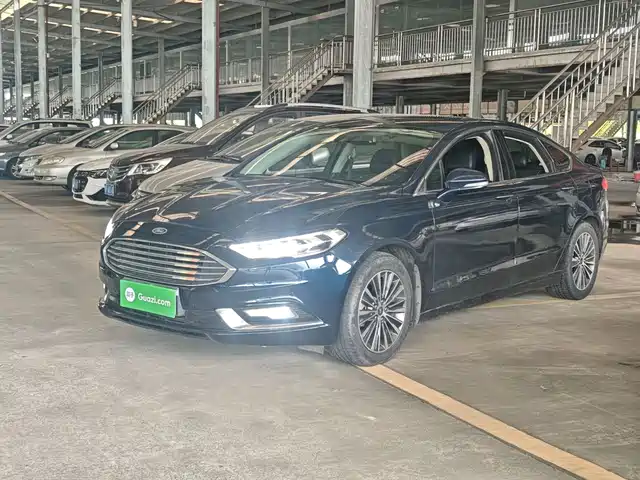  Ford Mondeo 2017 EcoBoost 200 Luxury
