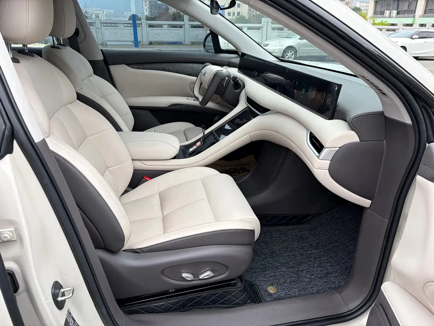 ZHIJI AUTOMOBILE ZHIJI LS6