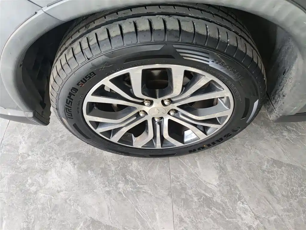 Mitsubishi Outlander 2016 2.4L 4WD Elite Edition 5-seater фото 23