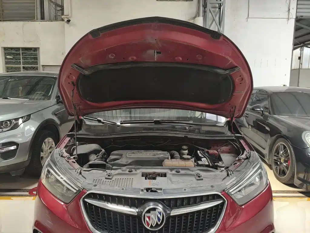 Фото 20 - Buick Encore