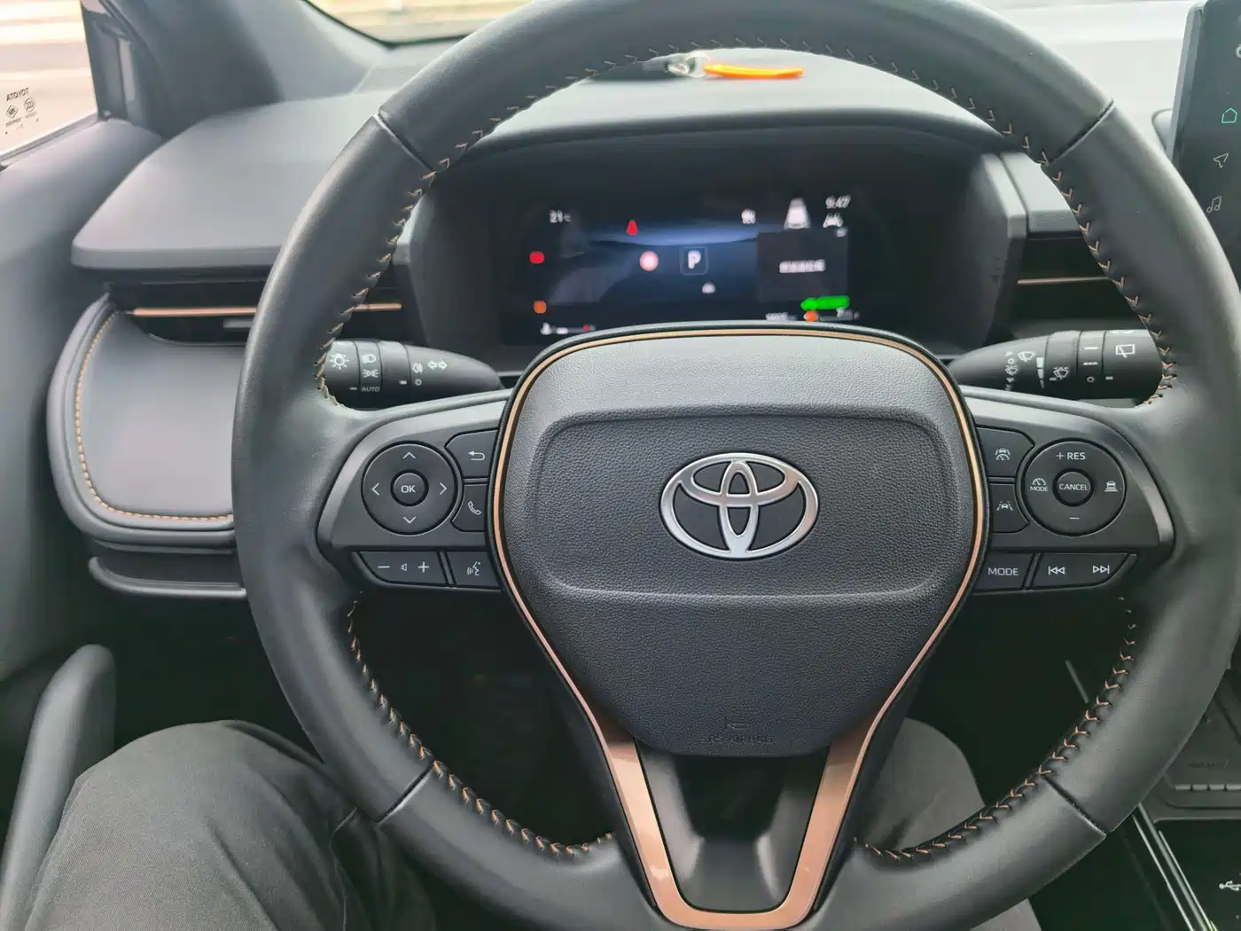 Toyota Frontlander 2025 2025 2.0L Smart Hybrid Mid Version