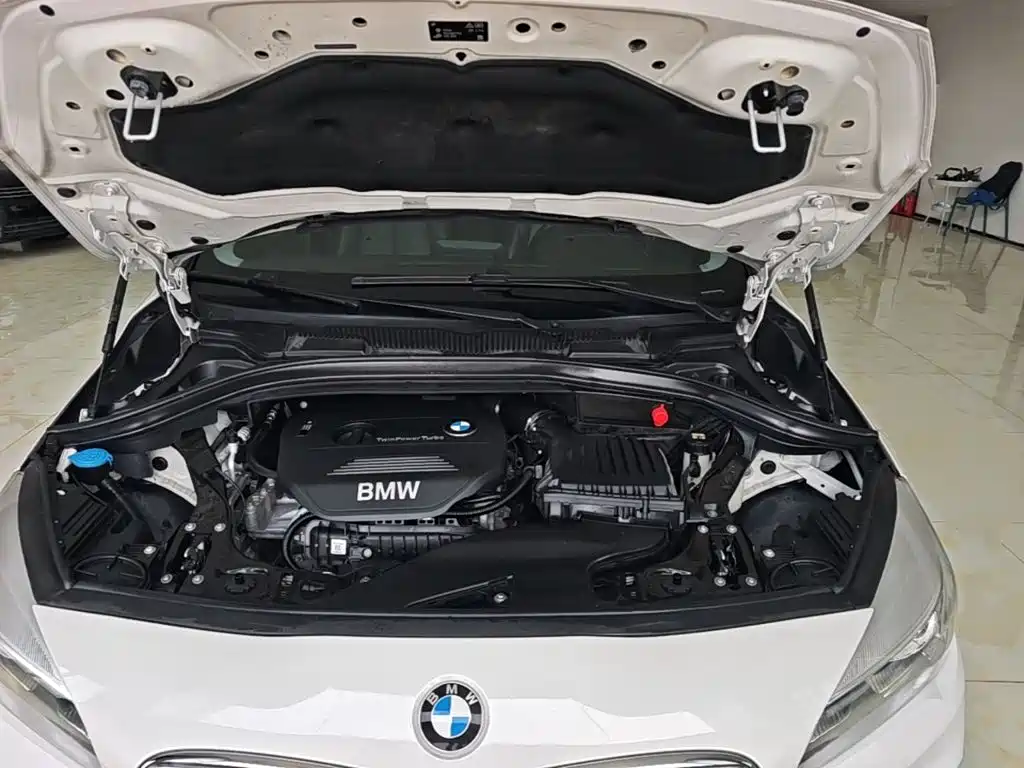 BMW 2 Series Gran Tourer 2018 2015 218i Leading