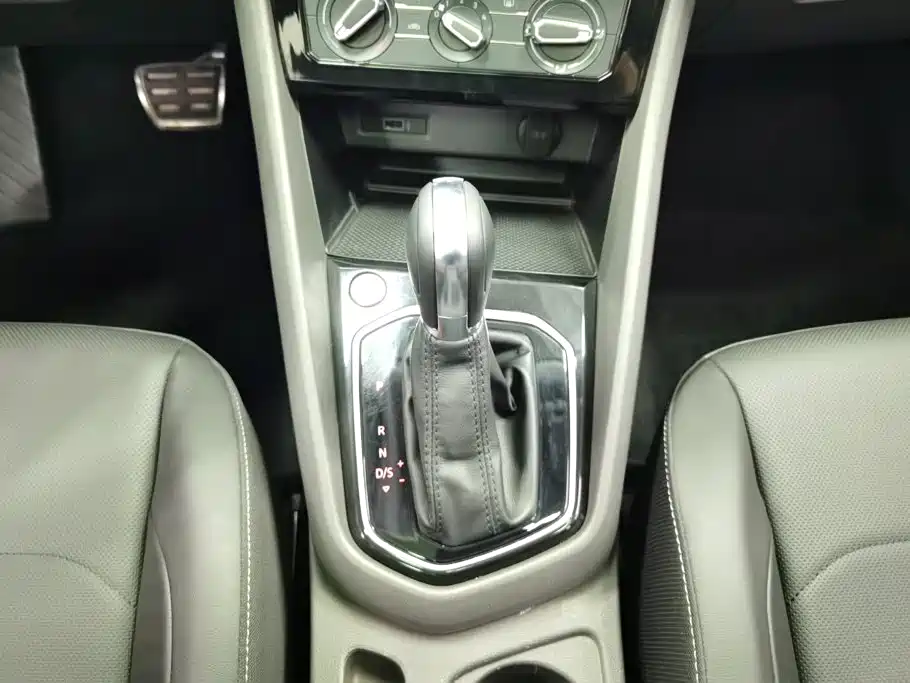 Фото 16 - Jetta VS7