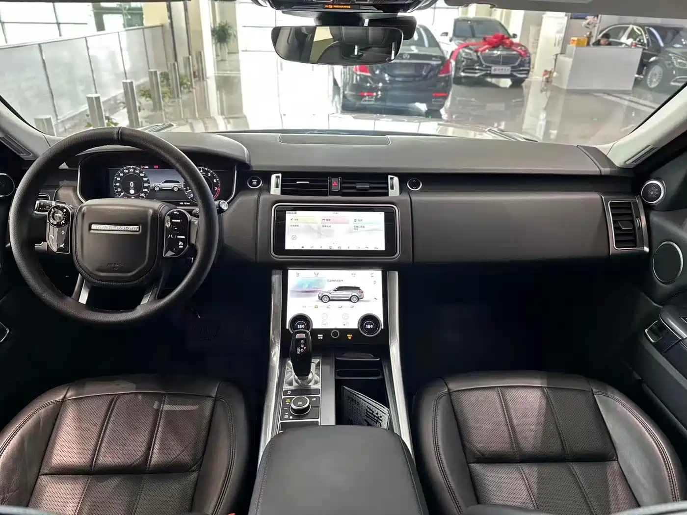 Land Rover Range Rover Sport 2020 3.0 L6 SE фото 7