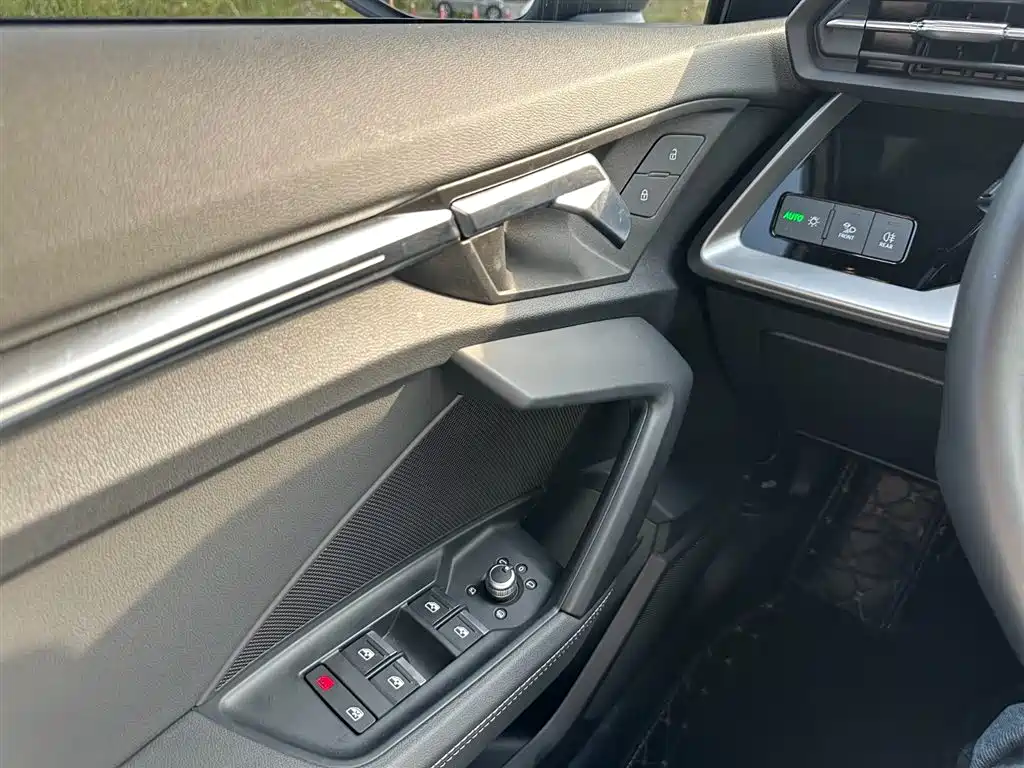Audi A3 2024 Model Sportback 35 TFSI Fashion Sport фото 22