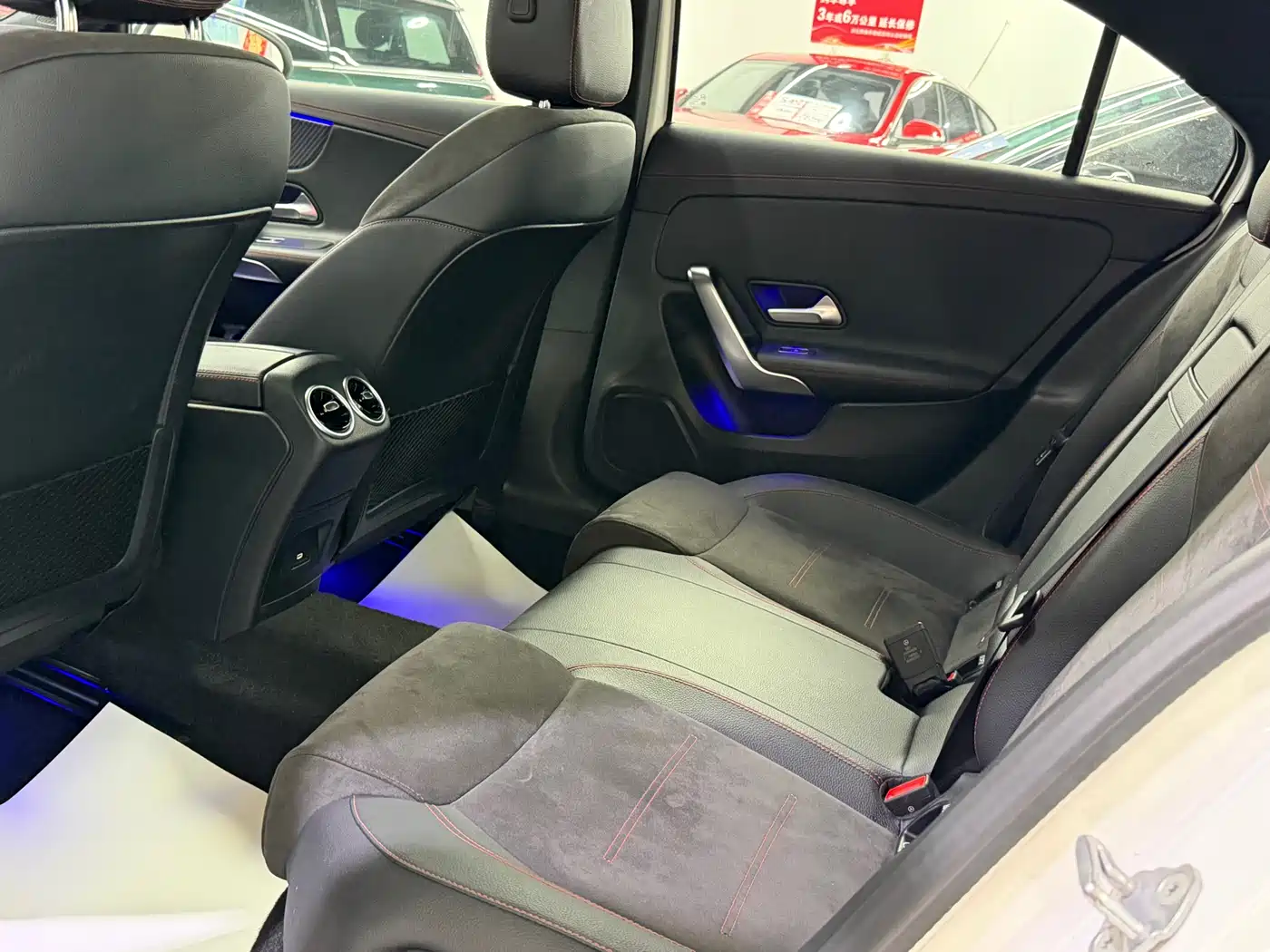 Mercedes-Benz A-Class 2023 A 200 L Fashion фото 8
