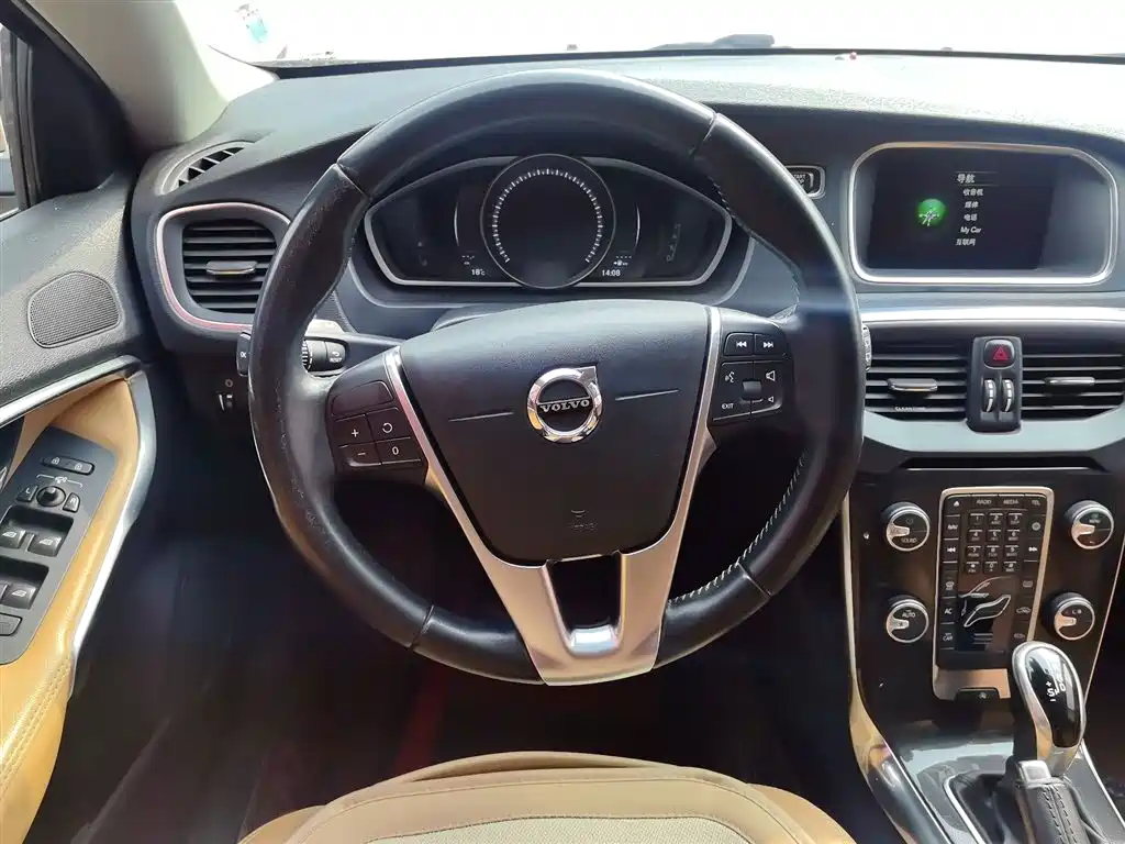 Volvo V40 2017 2017 T3 Inscription
