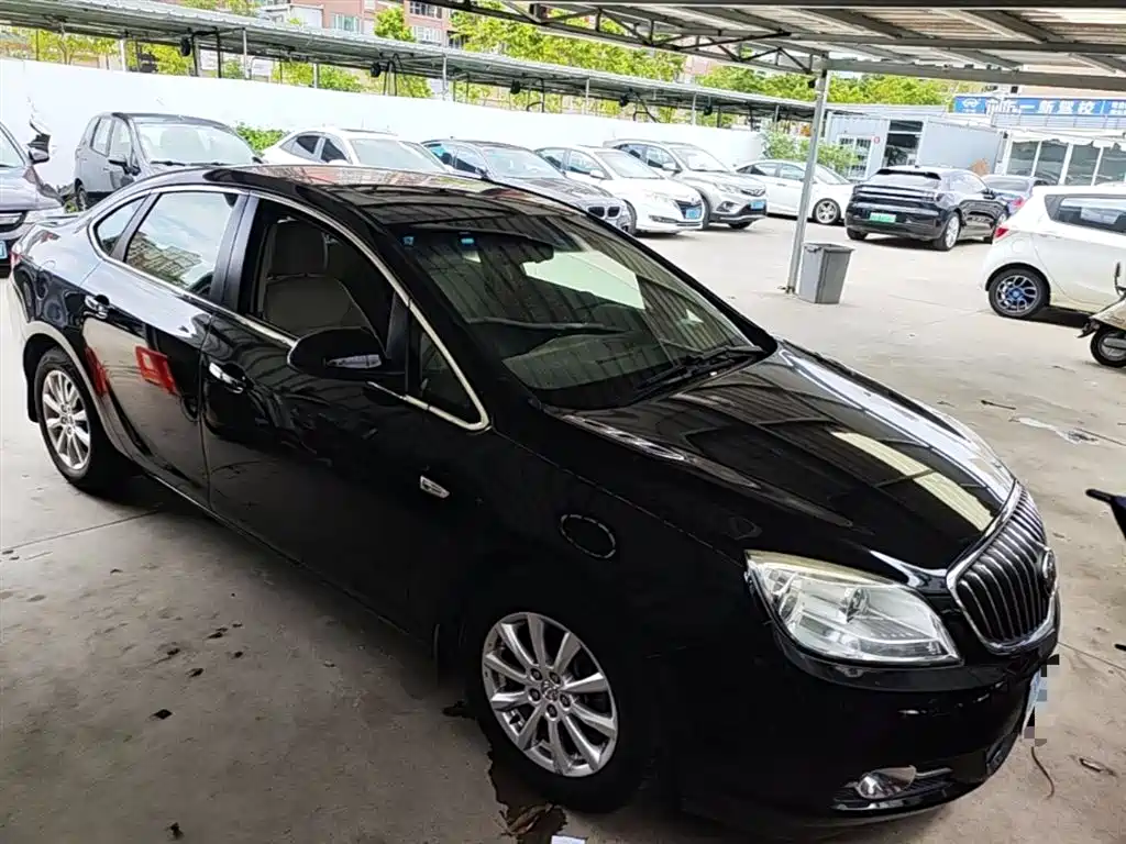 Buick Excelle 2013 GT 1.6L Automatic Fashion Edition фото 4