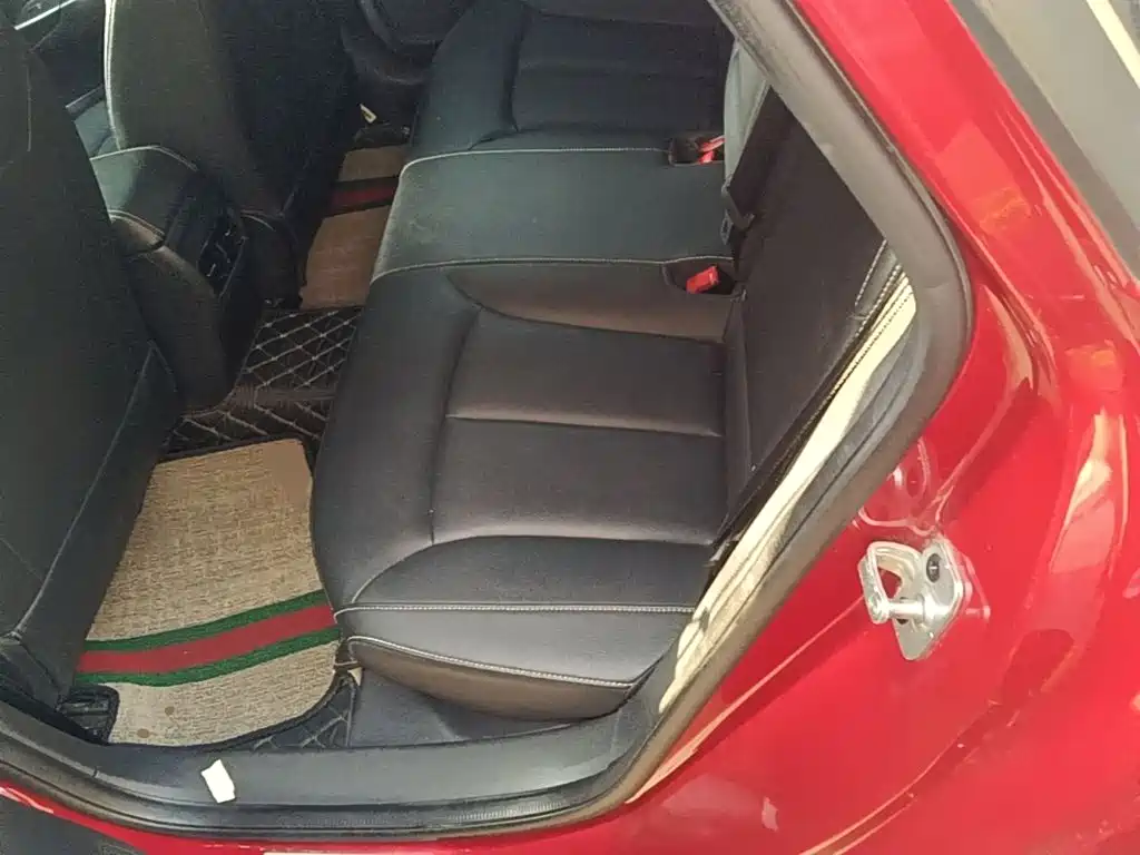 Roewe i6 2019 2020 PLUS 1.6L CVT 4G Connected Glory Flagship Edition