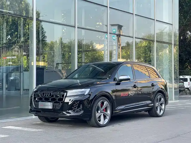  Audi Audi SQ7 2024 4.0 TFSI