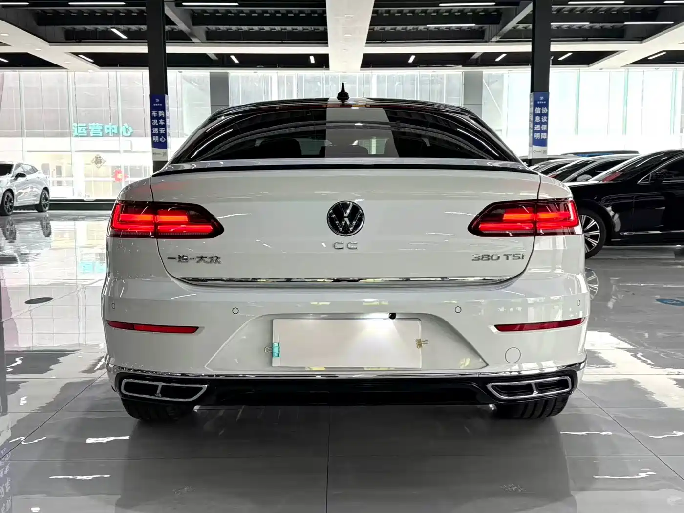 Volkswagen FAW-Volkswagen CC 2024 380TSI Eye-catching Edition фото 8