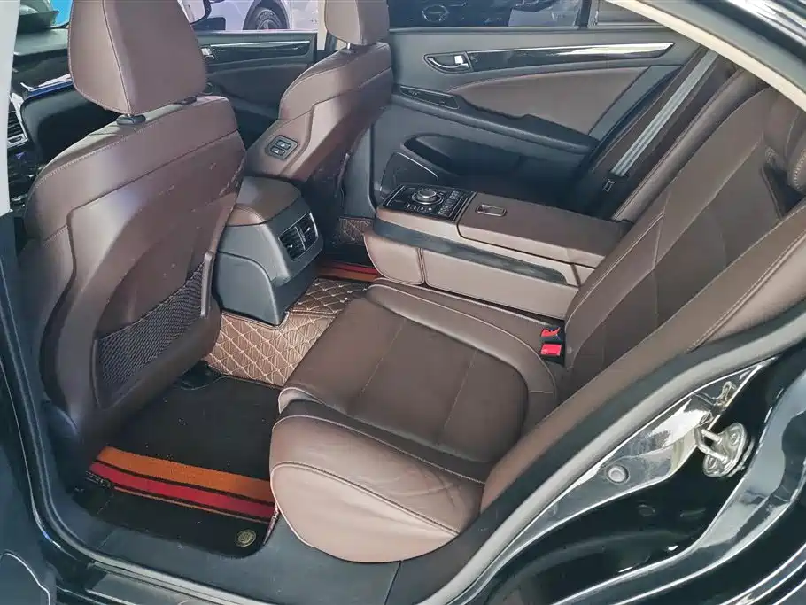 Hongqi H7 2018 2.0T Elite Edition фото 11