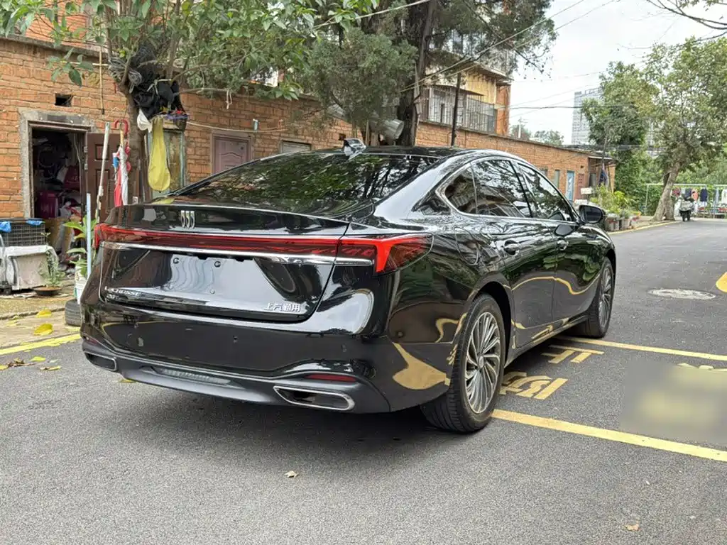 Buick LaCrosse 2024 2023 28T Premium Edition