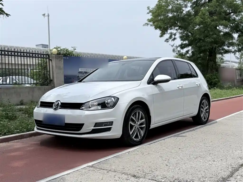 Volkswagen Golf 2016 230TSI Automatic Luxury