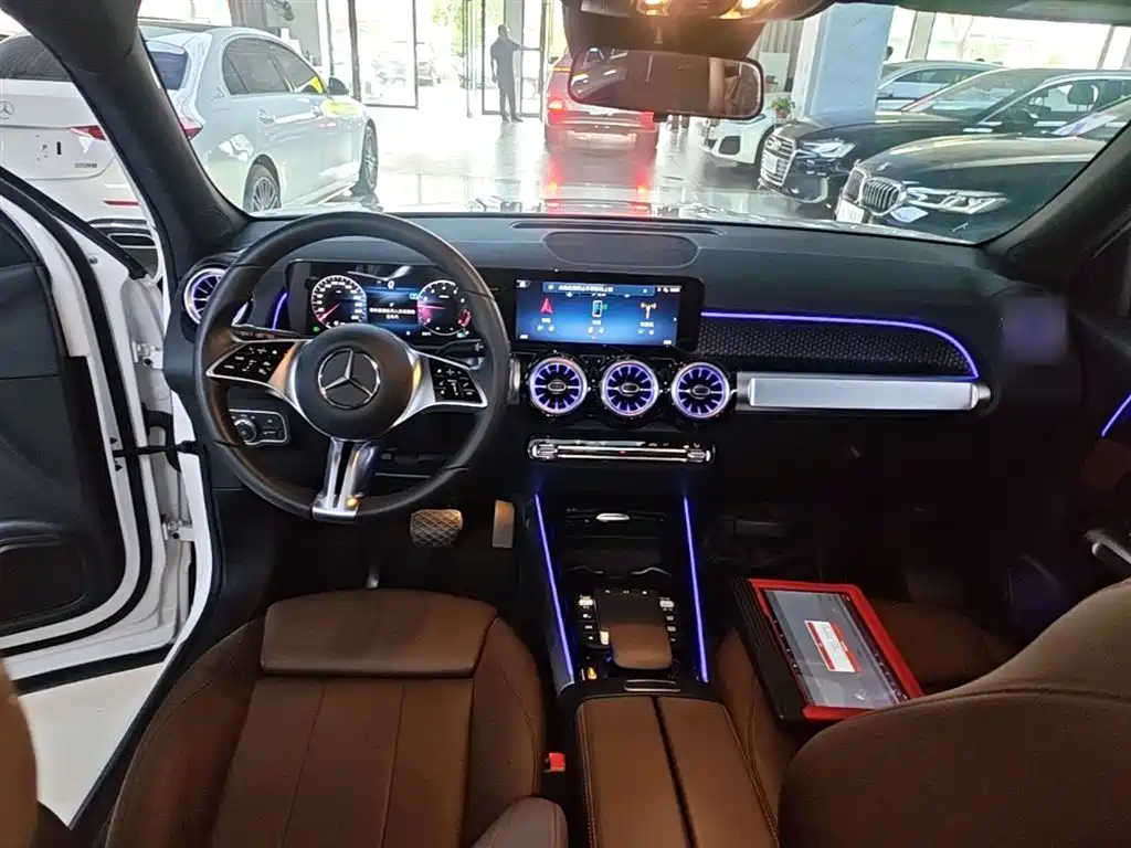Mercedes-Benz GLB 2024 GLB 220 Fashion фото 10