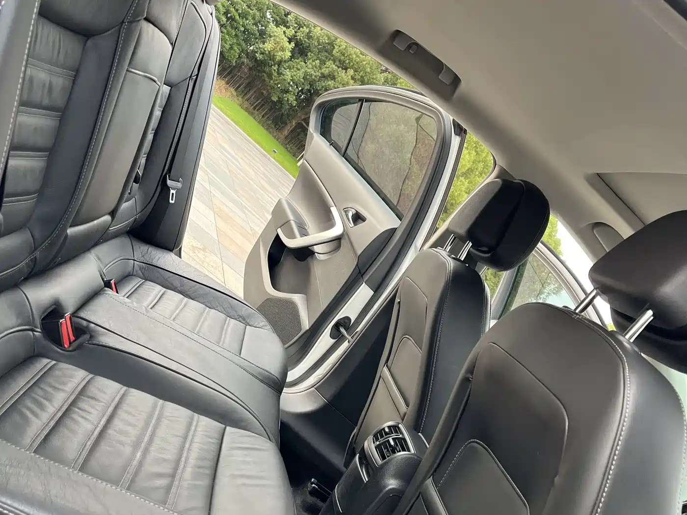 Buick Regal 2013 1.6T Automatic Elite Sport Edition фото 9