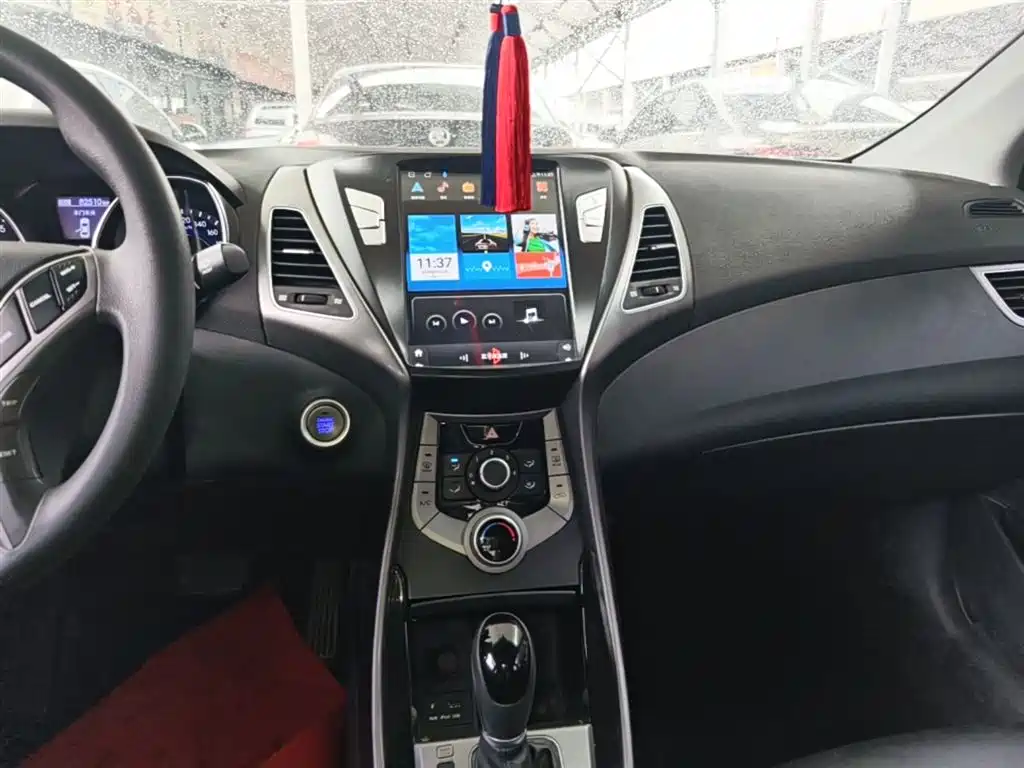Hyundai Langdong 2015 1.6L Auto Premium фото 13
