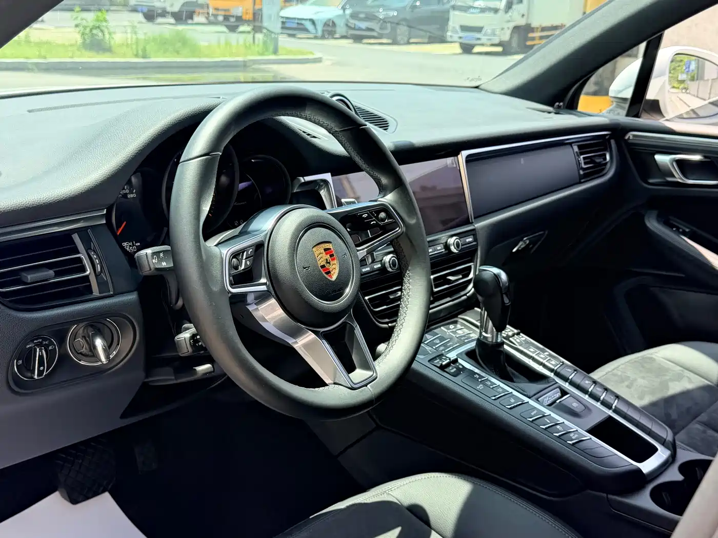 Porsche Macan 2021 Macan 2.0T фото 7