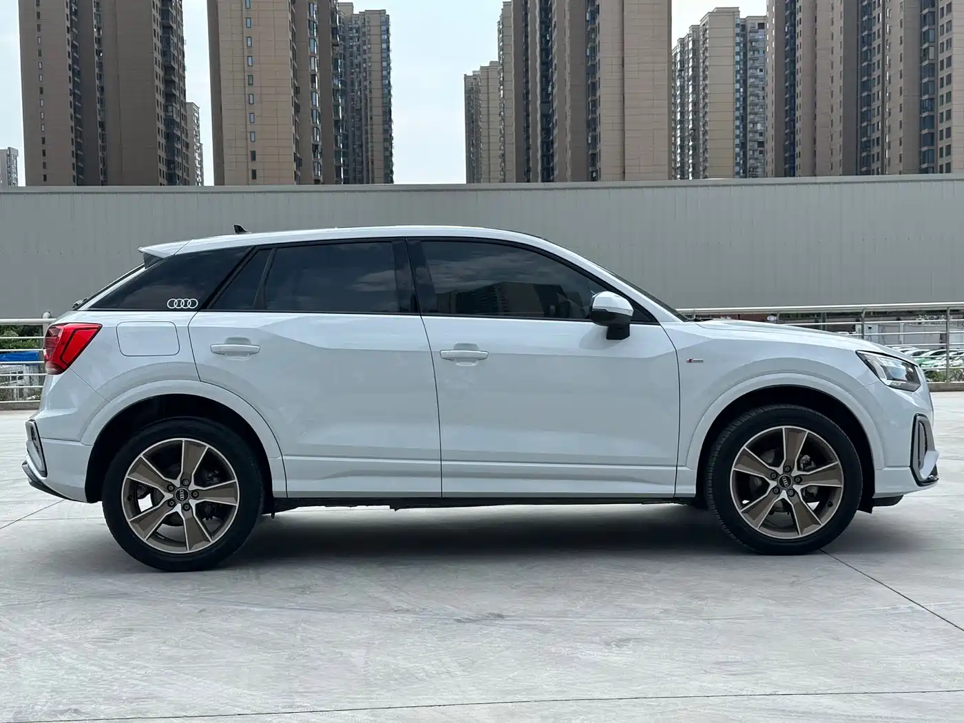 Audi Q2L 2022 35 TFSI Fashion Dynamic фото 8
