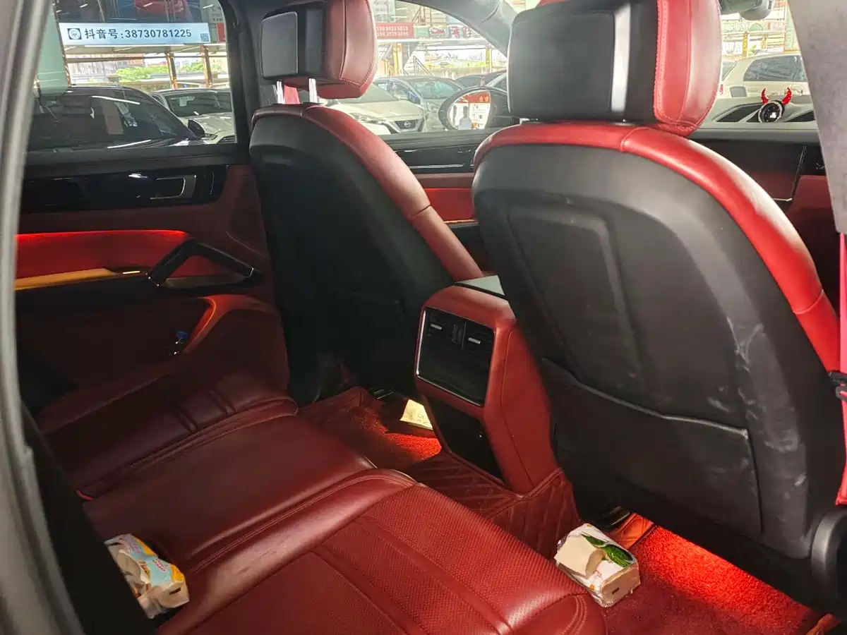 Porsche Cayenne 2019 Cayenne 3.0T фото 6