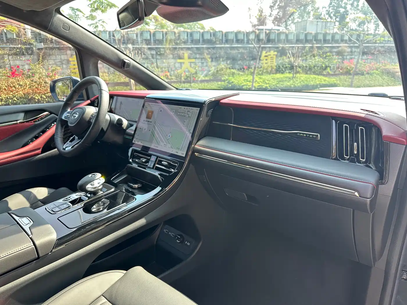 GAC Trumpchi Trumpchi M8 2023 Model Master Series 400T Flagship Edition фото 8